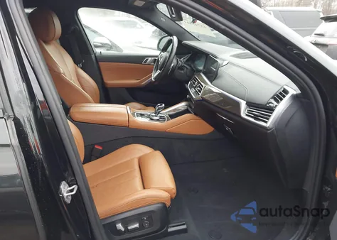 2022 BMW X6 xDrive40I из США, поврежденный, VIN 5UXCY6C00N9K57617